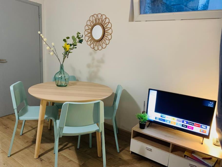 Cocooning Modern Design Studio Avesnes-sur-Helpe Exterior foto